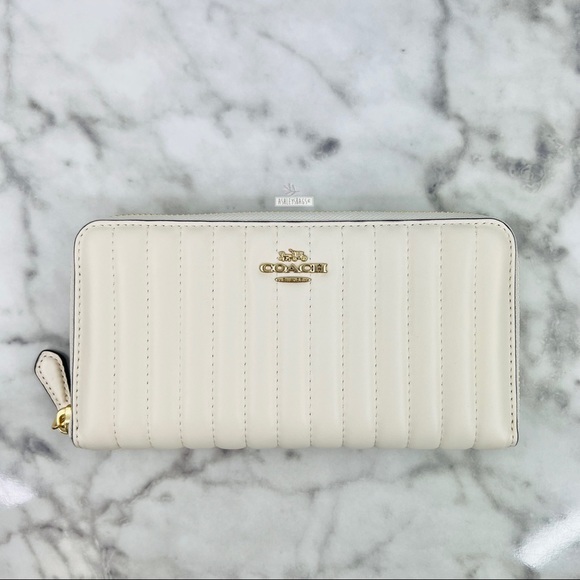 Coach Handbags - Coach Accordion Zip Wallet With Linear Quilting In Chalk